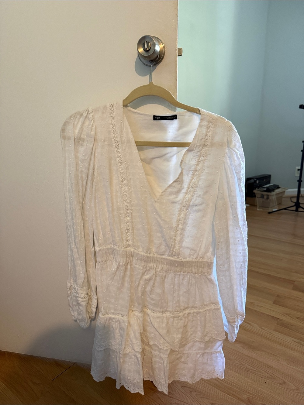 Zara White Long-Sleeve Tiered Mini Dress